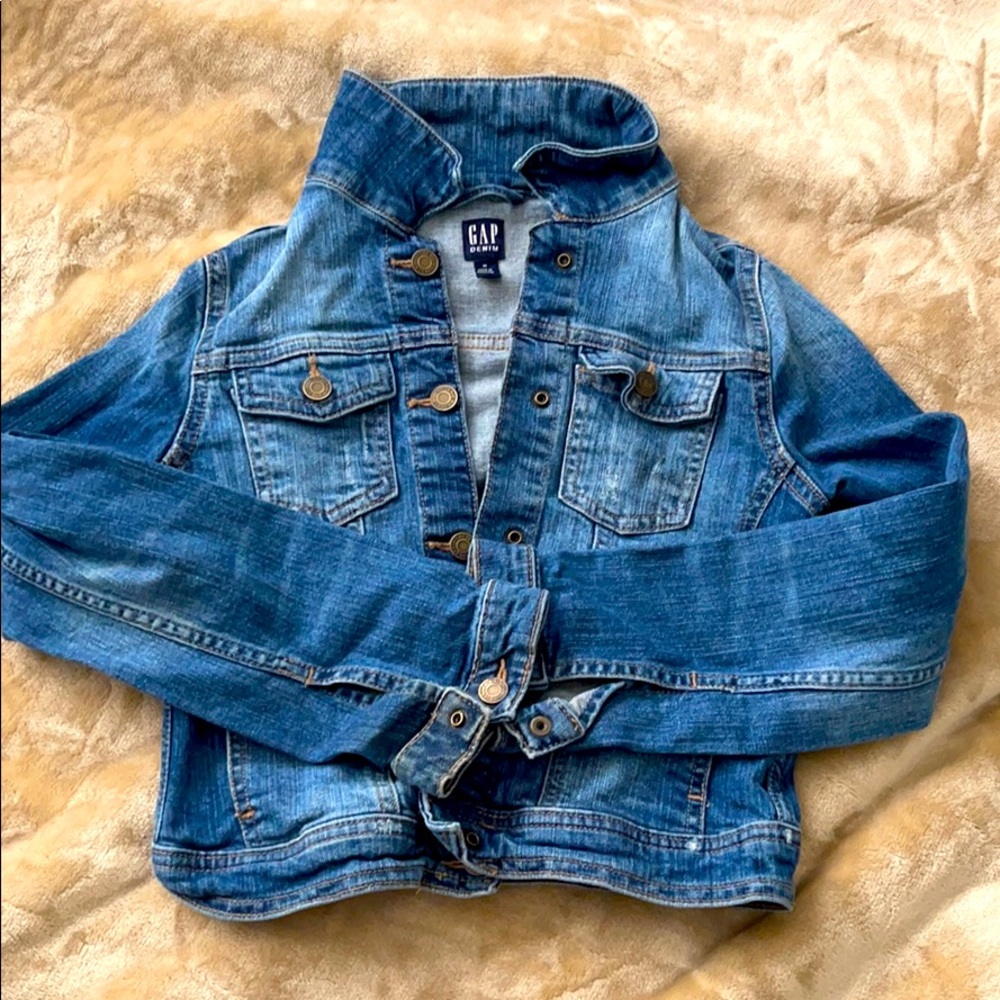 Jean jacket from the Gap Sz M